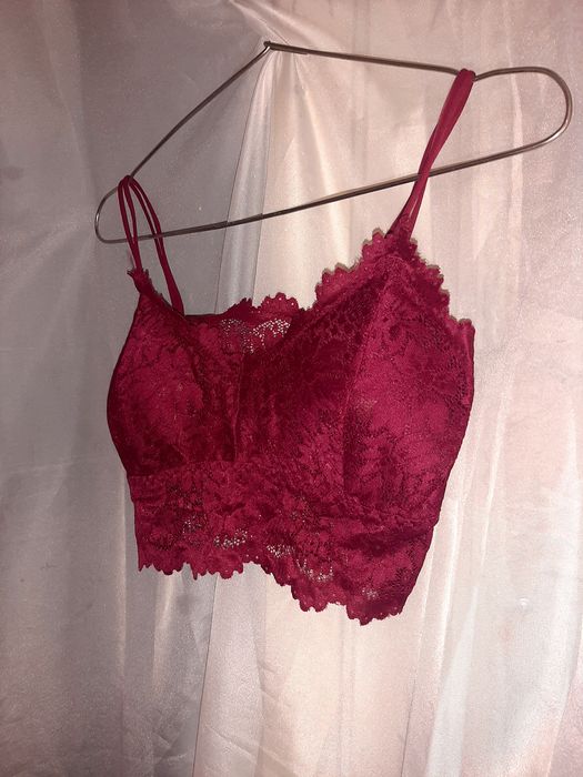 Білизна, топ, топік