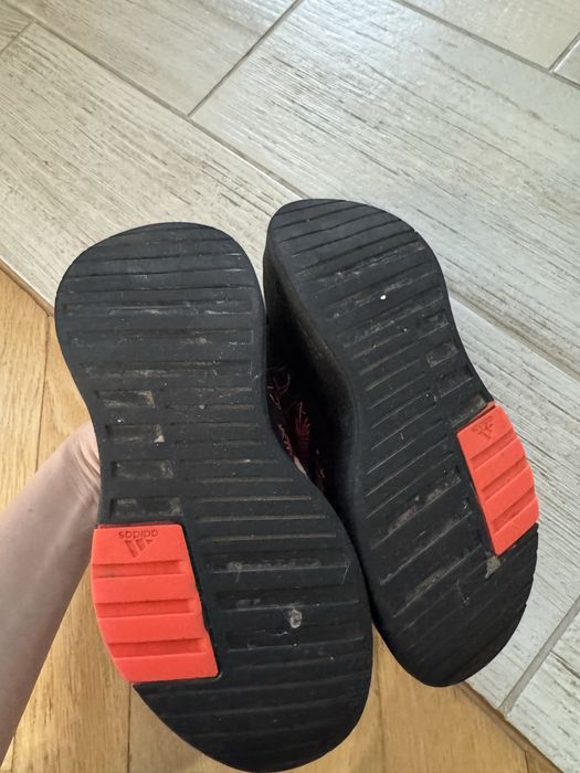 Кросівки кеди взуття Adidas marvel spiderman 30 р.