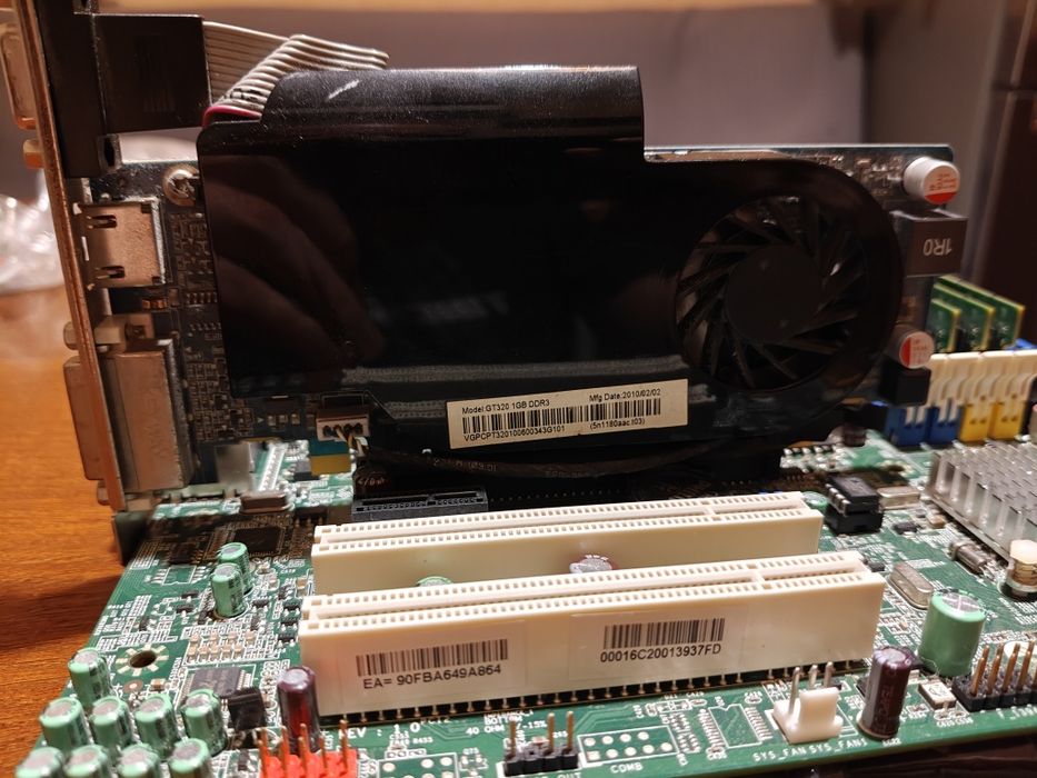 Комплект материнка+проц+оперативка+відеокарта