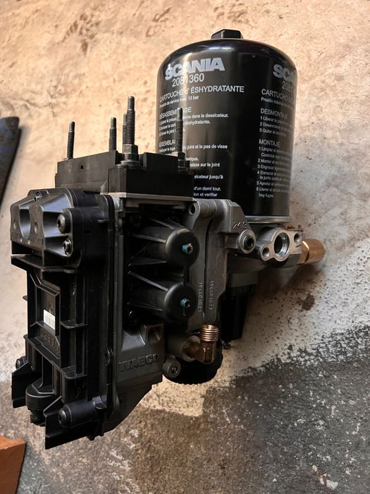 2x podstawa osuszacza wabco