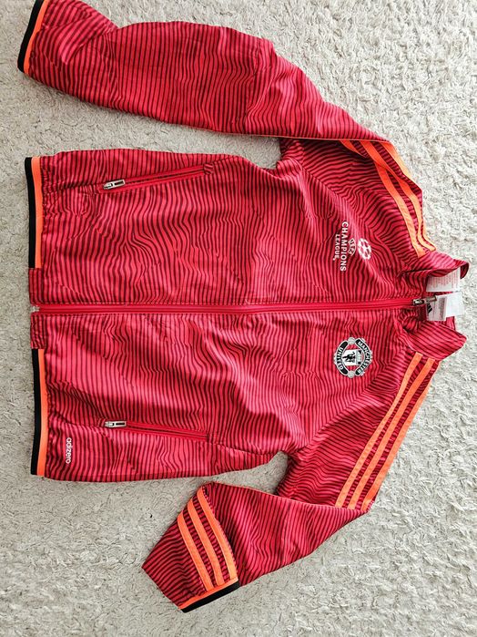 Adidas wiatrowka Manchester United 9-10lat