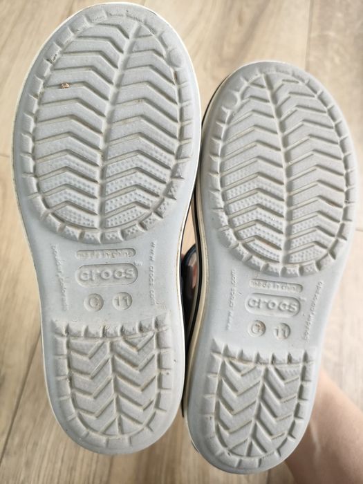 Sandałki chłopięce crocs c11