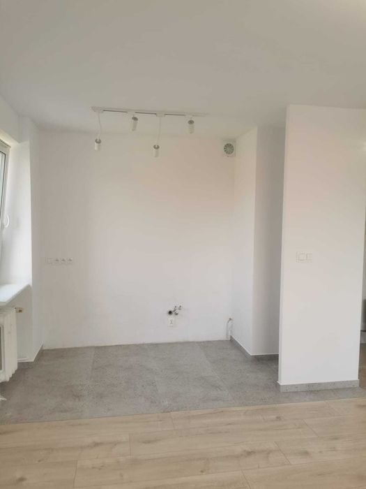 2 pokoje po generalnym remoncie | balkon | 2 piętro | ul. Krasickiego
