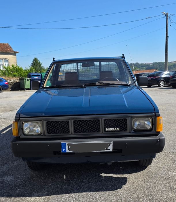 Nissan D21  2.5 CC