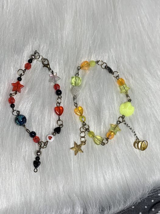 Прикраси на руку