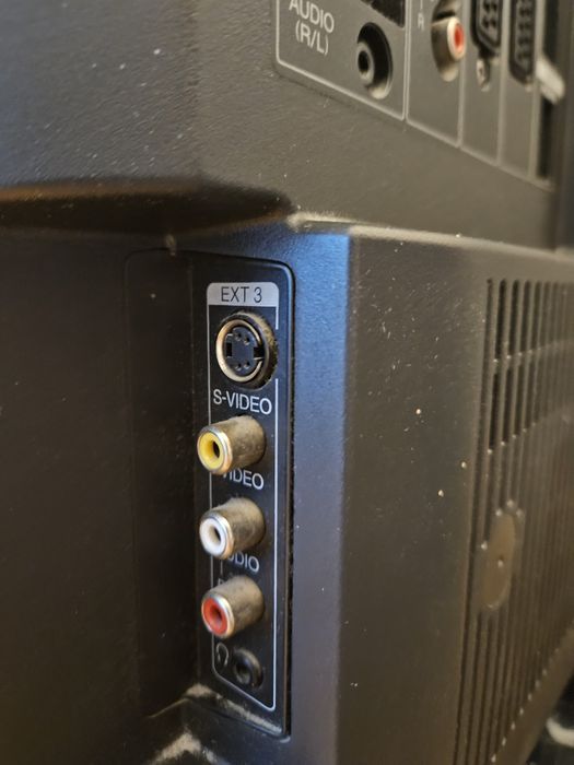 Sharp LCD LC-26D44E-BK