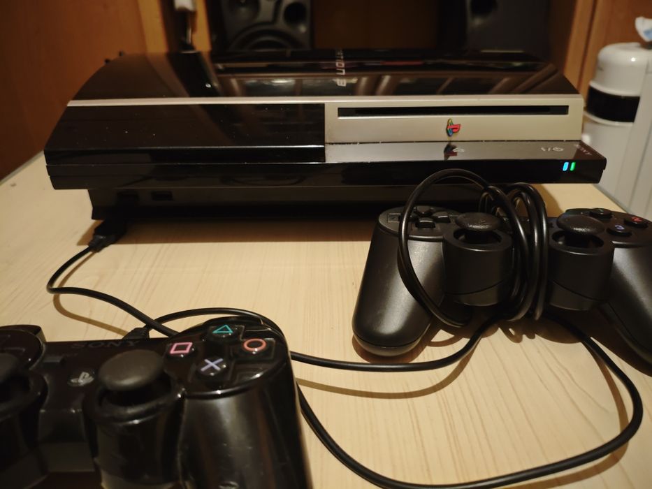 Продам игровую консоль PS3 или присутствует Treid.