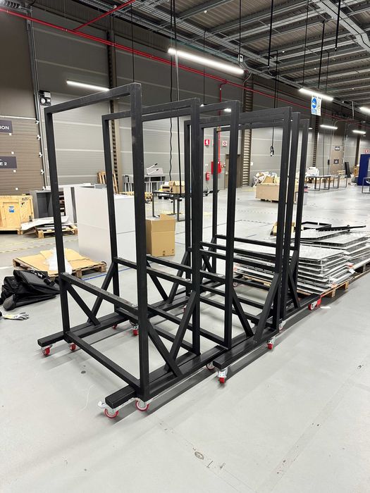 Vários charriot para roupa - vários modelos e tamanhos