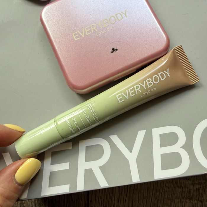 Everybody london zestaw make up roz blyszczyk nowe torebka