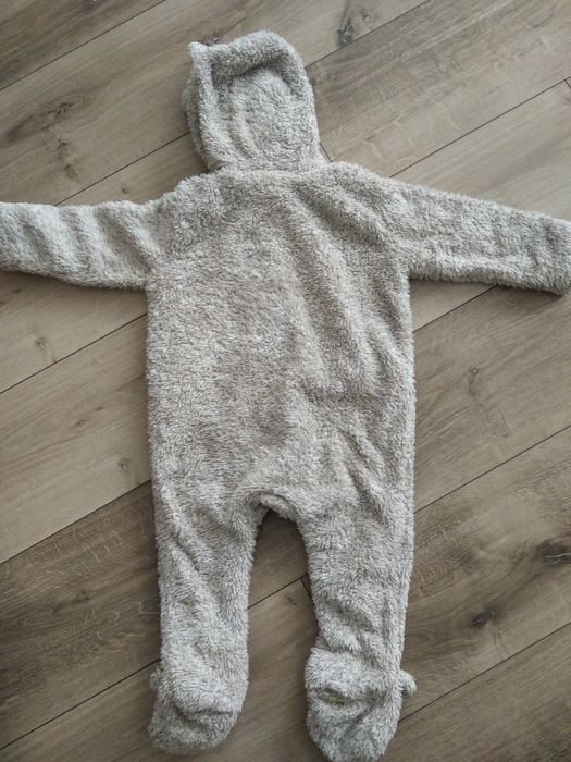 Kombinezon renifer r.80