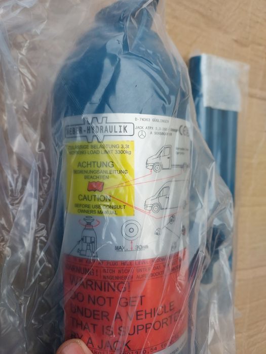 Новий Домкрат Mercedes Sprinter 906 Volkswagen Crafter Original