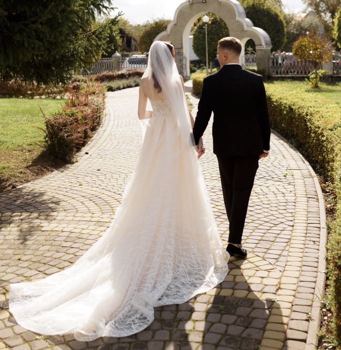 Весільне плаття із салону «Anastasiya Sposa”