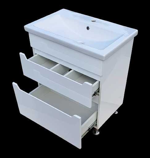 Тумба с прямоугольным умывальником, раковиной. Подвесная или напольная