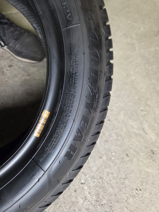 opony nowe 185/65R15 Goodyear vector 4season Gen-3  DEMO