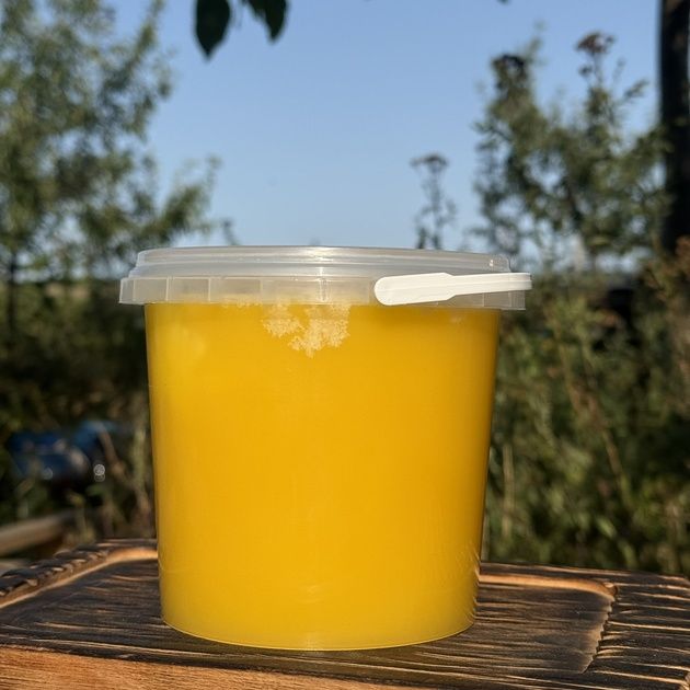 Мед -  150 грн.  2025 року.