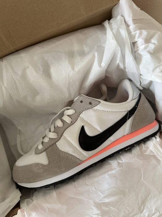 Кросівки Nike, 38,5 оригінал