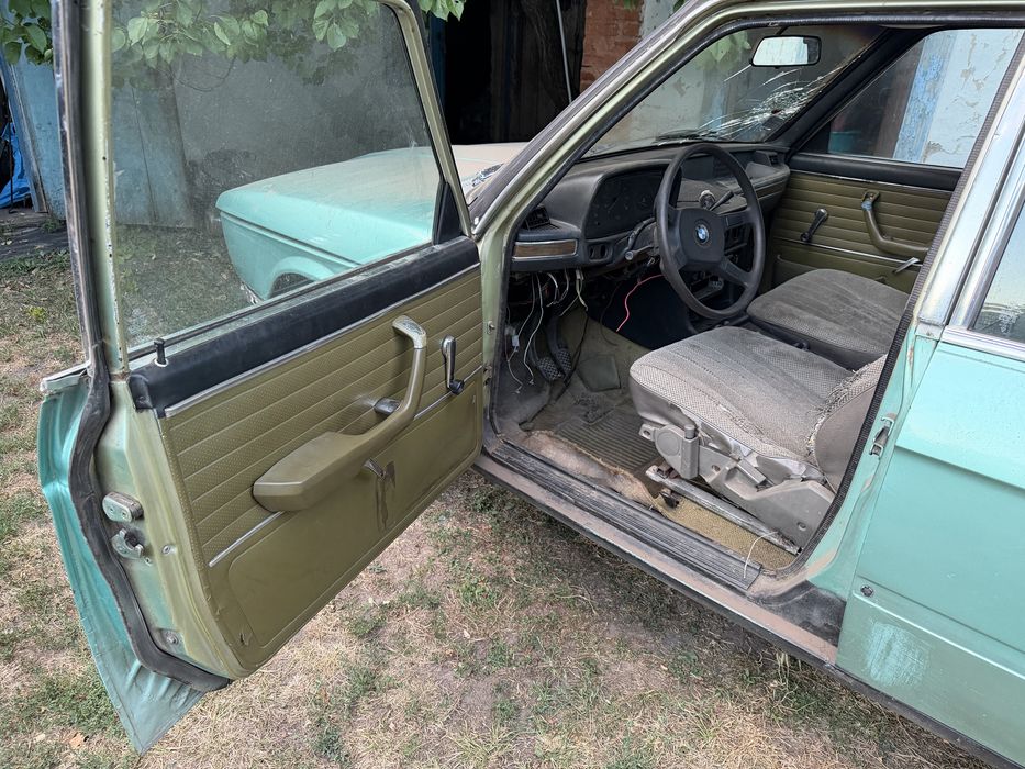 Розборка bmw e12
