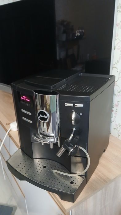 Пилосос Dirt Devil M 7007-1 .