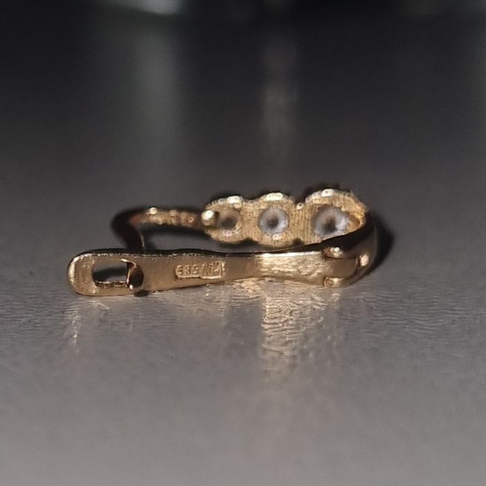 Сережки 585 пробы с фианитами