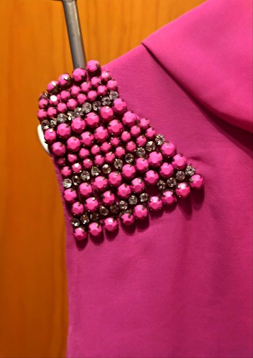 vestido com etiqueta el corte inglês