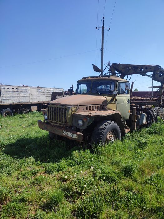 Продаються КАМАЗ, УРАЛ, ЗІЛ