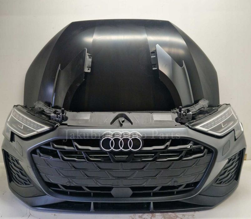 AUDI A3 8Y Бампер передній S-Line рестайл