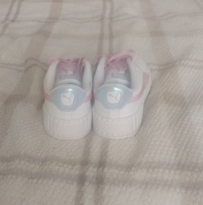 Buty dla dziewczynki