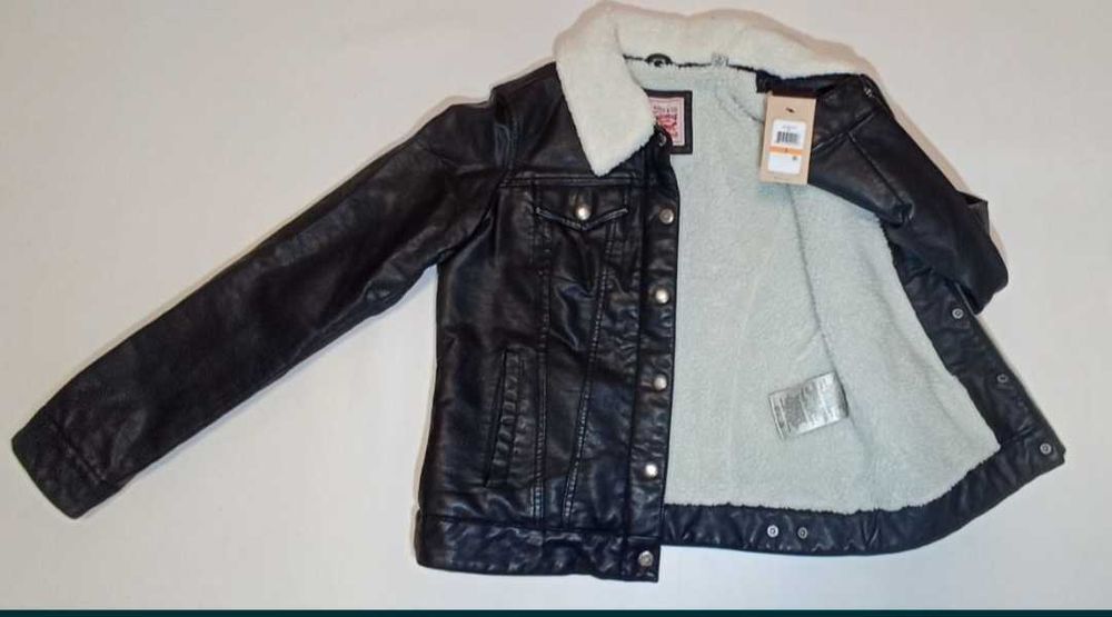 Куртка Levi's р.S