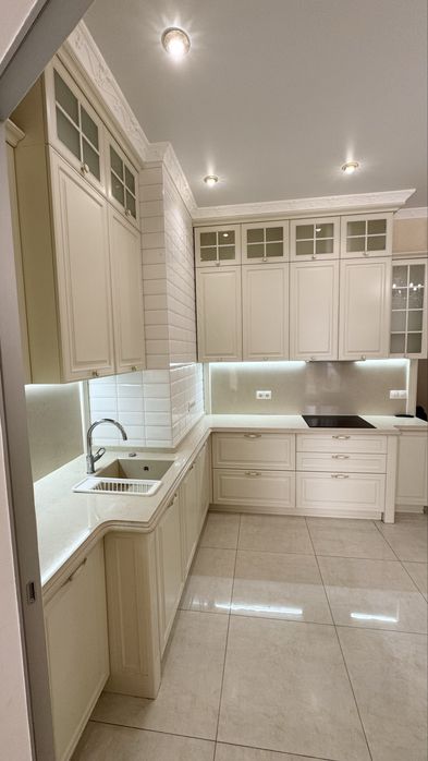 Сдам видовую евродвушку, Французский бульвар, 8 Жемчужина