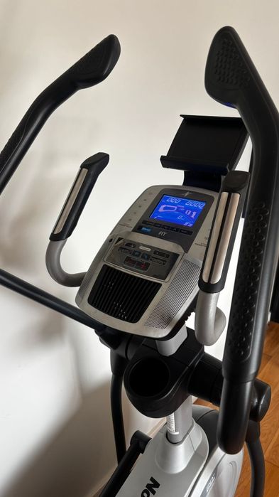 Elíptica Nordtrack em ótimo estado