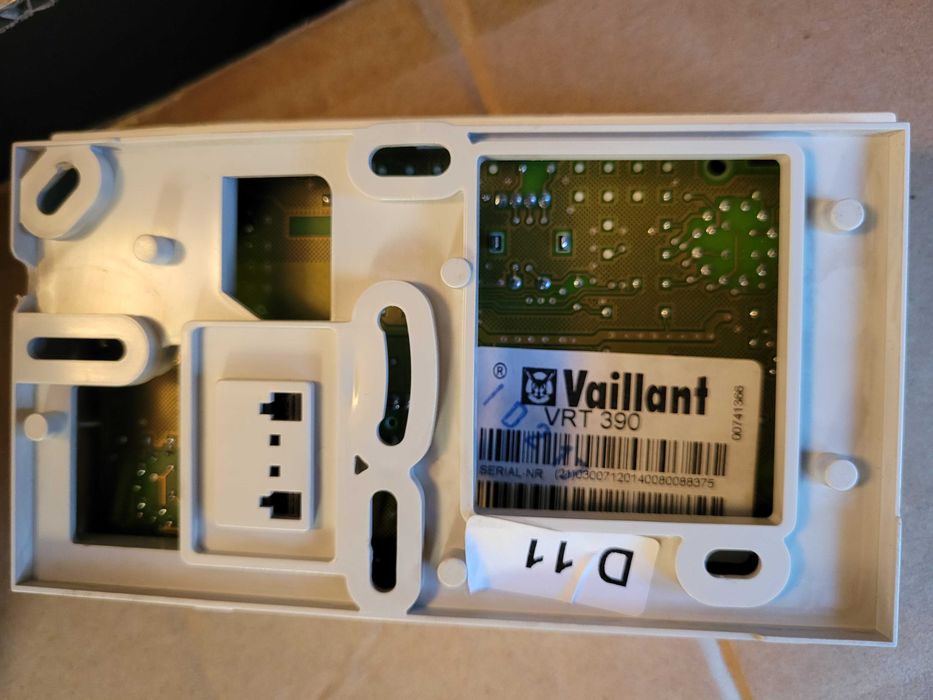 Kocioł Vaillant VUI PL 280-7 + sterownik VRT 390 + pompa + rury, 100% sprawności