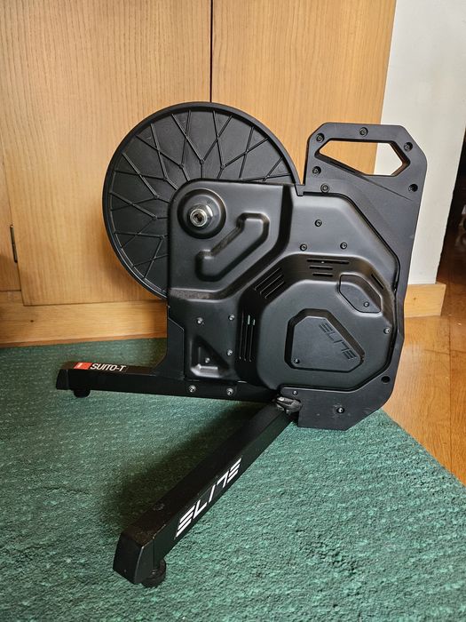 ELITE Suito-T Smart Cycling trainer + ZWIFT COG & CLICK
