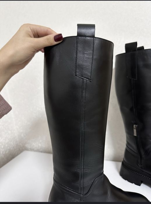 Жіночі  зимові шкіряні сапожки- ботфорди- труби