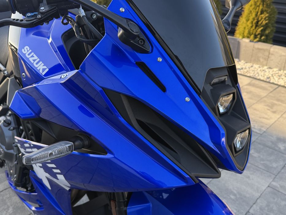 Suzuki gsx 8r 2024