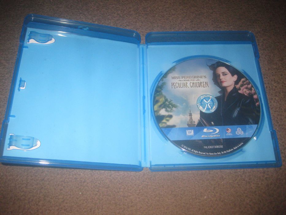 Blu-Ray "A Casa da Senhora Peregrine para Crianças Peculiares"