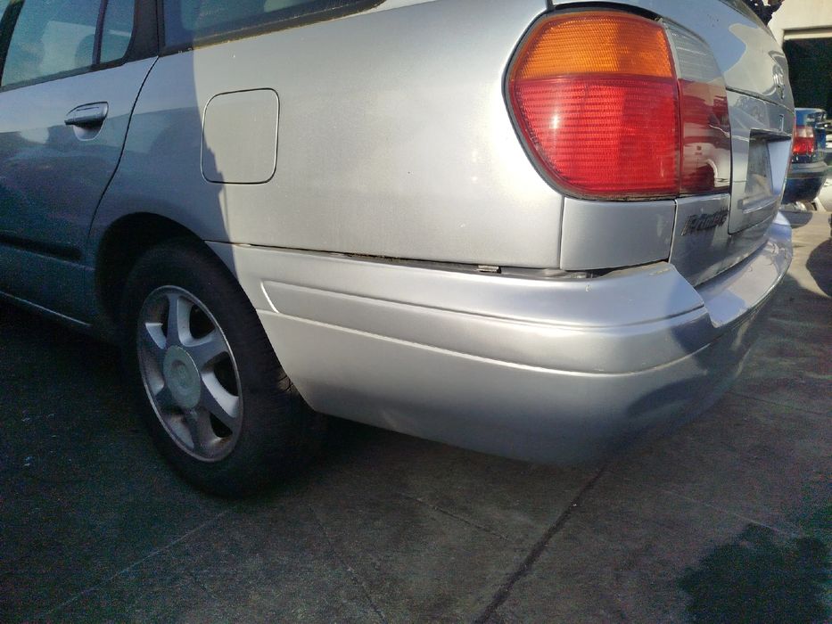 Pára-choques trás NISSAN Primera Wagon (WP11)