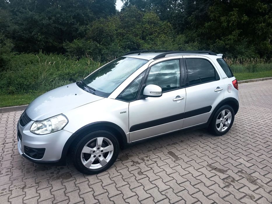 Suzuki SX4