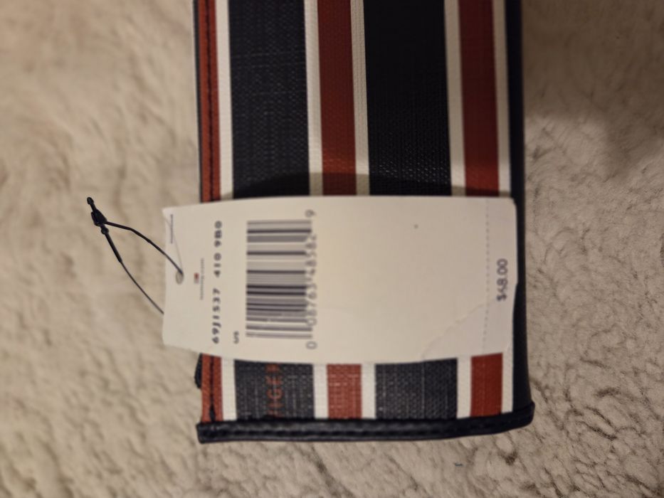 Tommy Hilfiger portfel nowy duży z metką