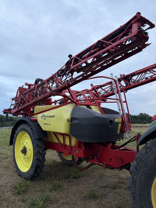 Opryskiwacz Kverneland Ikarus S28