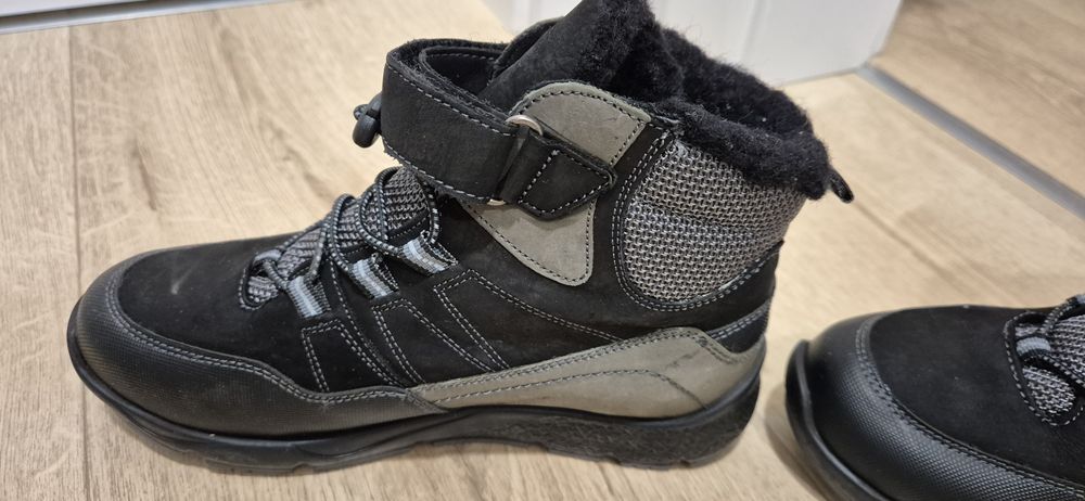 Buty zimowe Lasocki 36 nowe