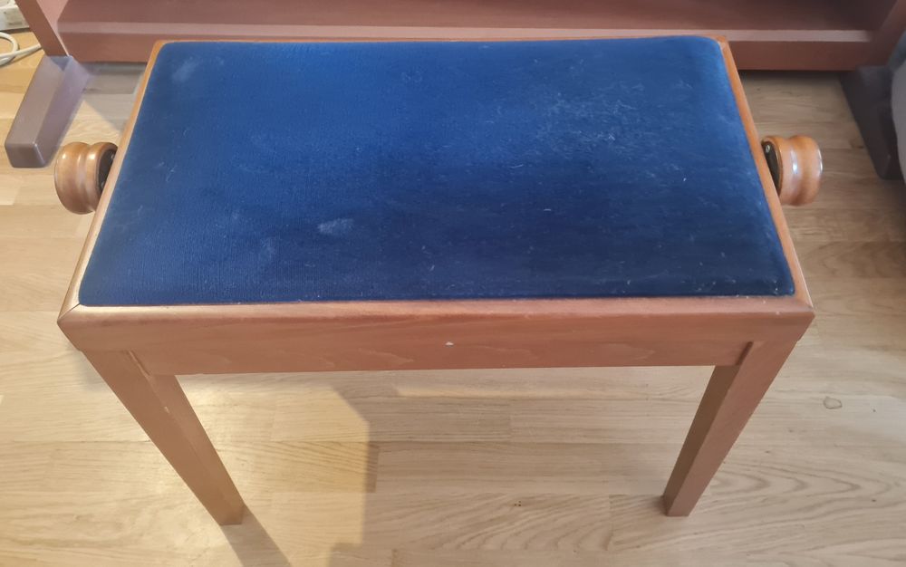 Przecena  Yamaha cvp 303 stan idealny