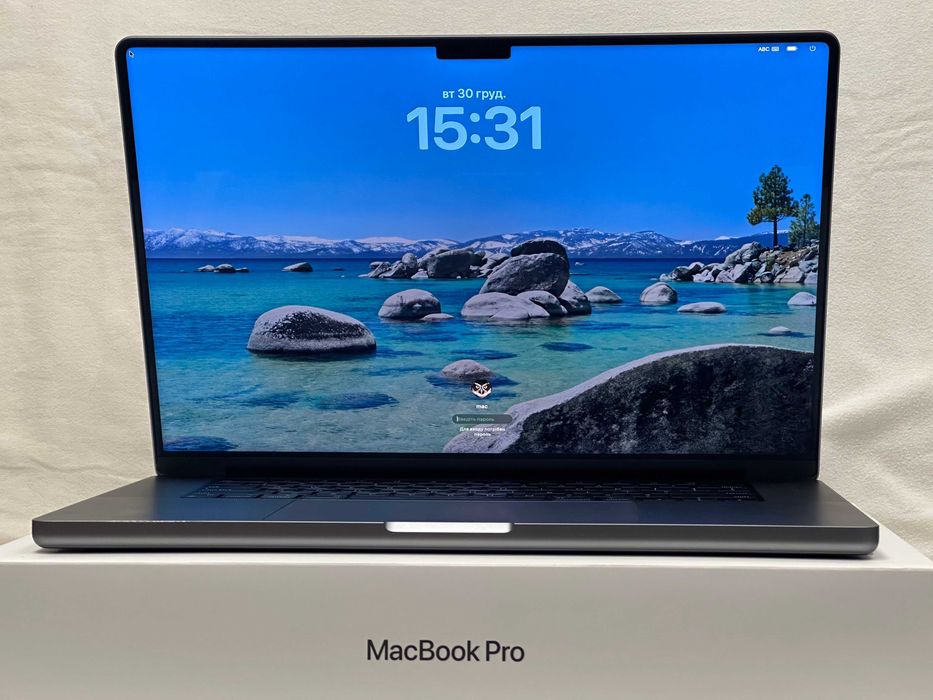 MacBook Pro 16.2”. M2 Pro (2023), 32RAM/1000Gb SSD, 92% батарея