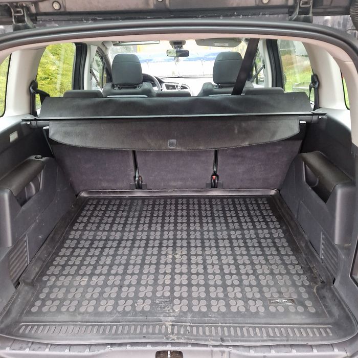 Peugeot 5008 7osobowy
