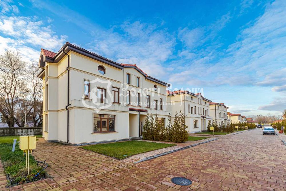 Дуплекс, 3пов. Під ремонт. село Підгірці, Обухівський район