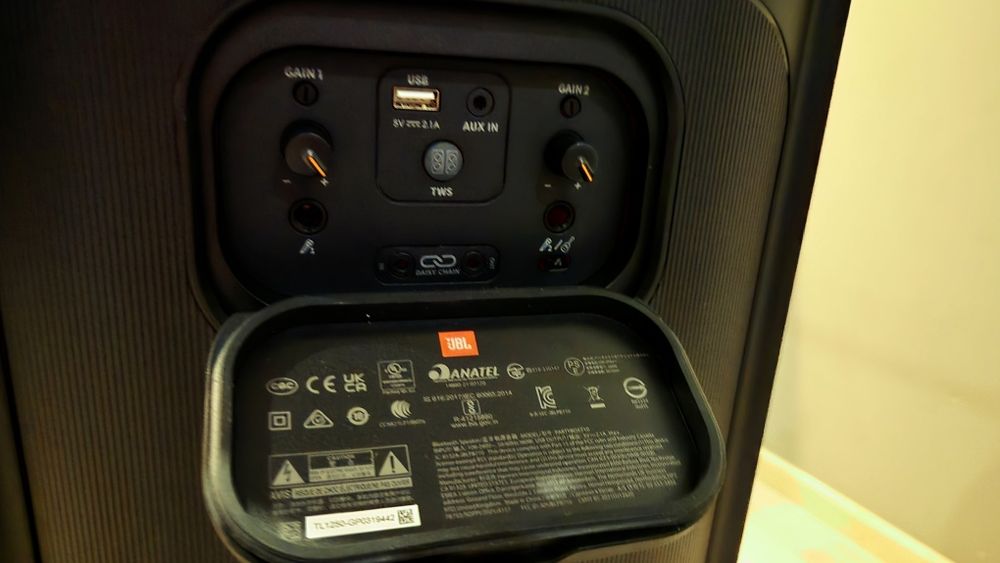 Jbl Partybox 710
