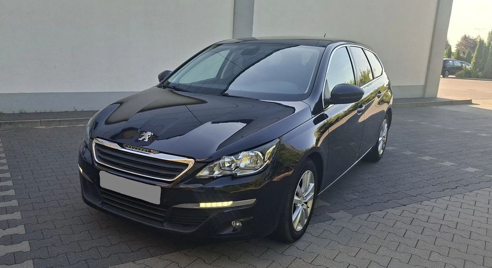Peugeot 308 2014 1.6HDI Led Navi Panorama Kamera PDC Klimatronik Hak Isofix