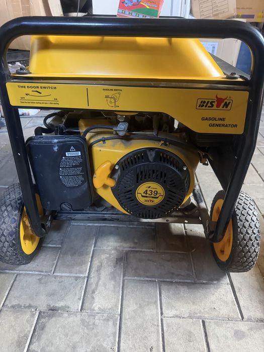 Продам станцию бензиновый/ газовый генератор Bison BS9500E.