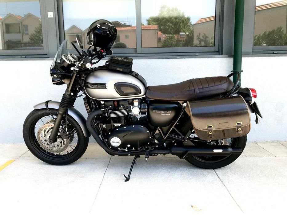 vendo triumph bonneville t120, black edition, impecável, com apenas 24400 kms.
