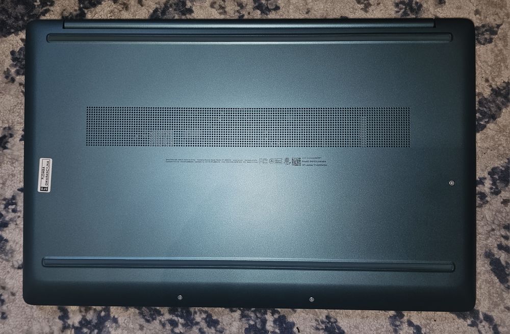 Laptop HP 17” | Pentium Gold 7505 | 16GB RAM | SSD 512GB | Dotyk | Win