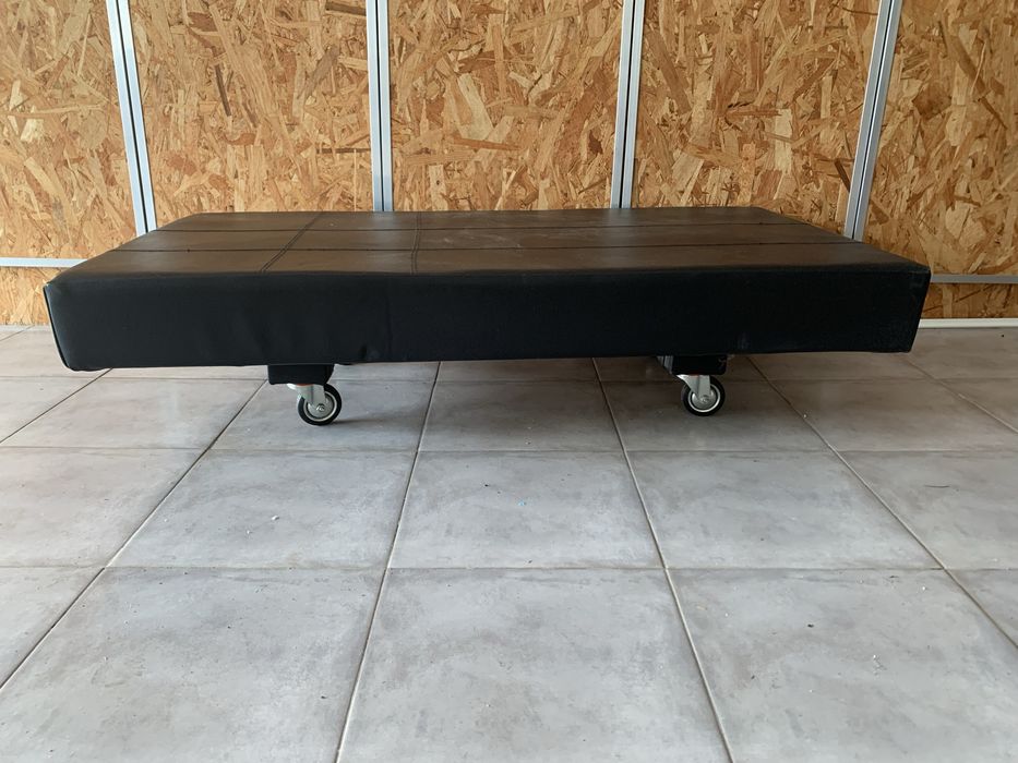 Mesa sala estar com rodas